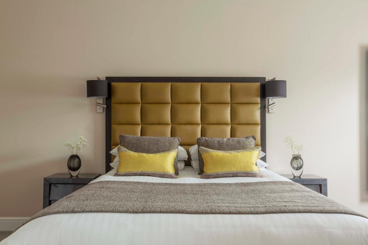 Oatlands Park Hotel Weybridge Εξωτερικό φωτογραφία