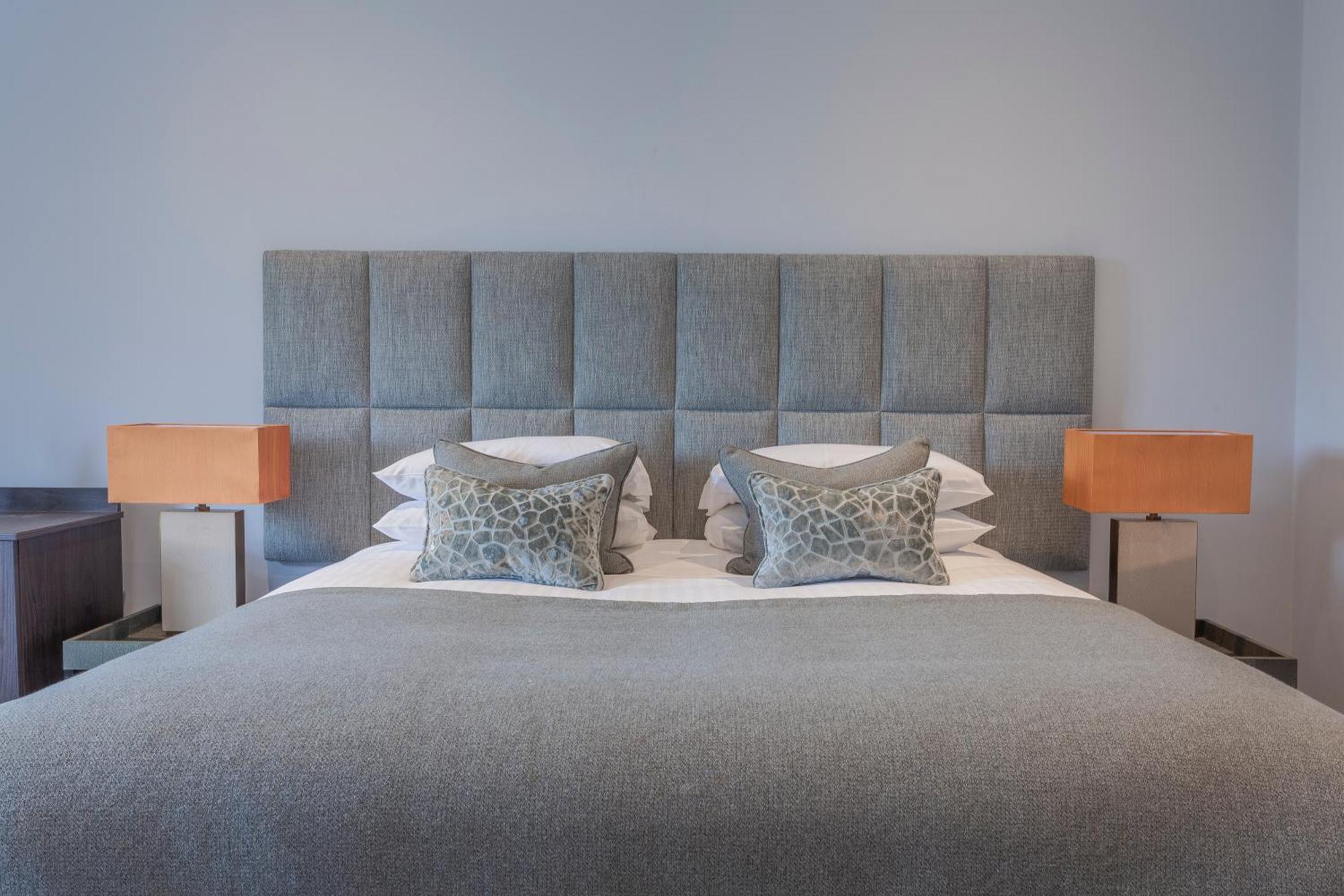 Oatlands Park Hotel Weybridge Εξωτερικό φωτογραφία