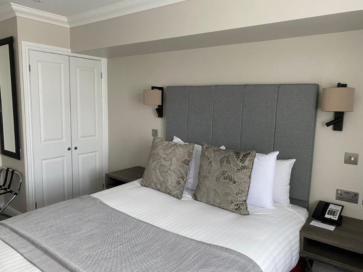Oatlands Park Hotel Weybridge Εξωτερικό φωτογραφία