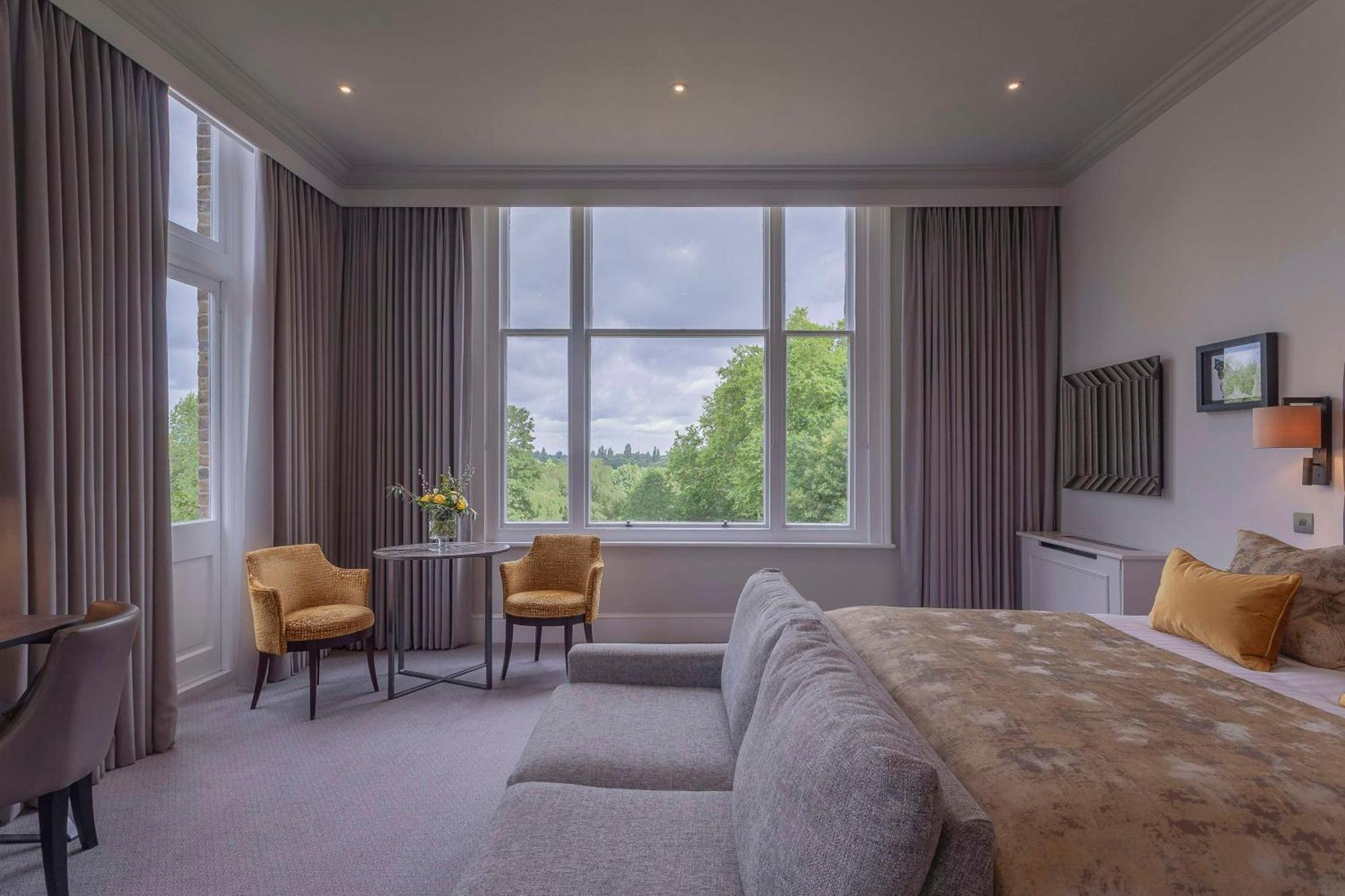 Oatlands Park Hotel Weybridge Εξωτερικό φωτογραφία