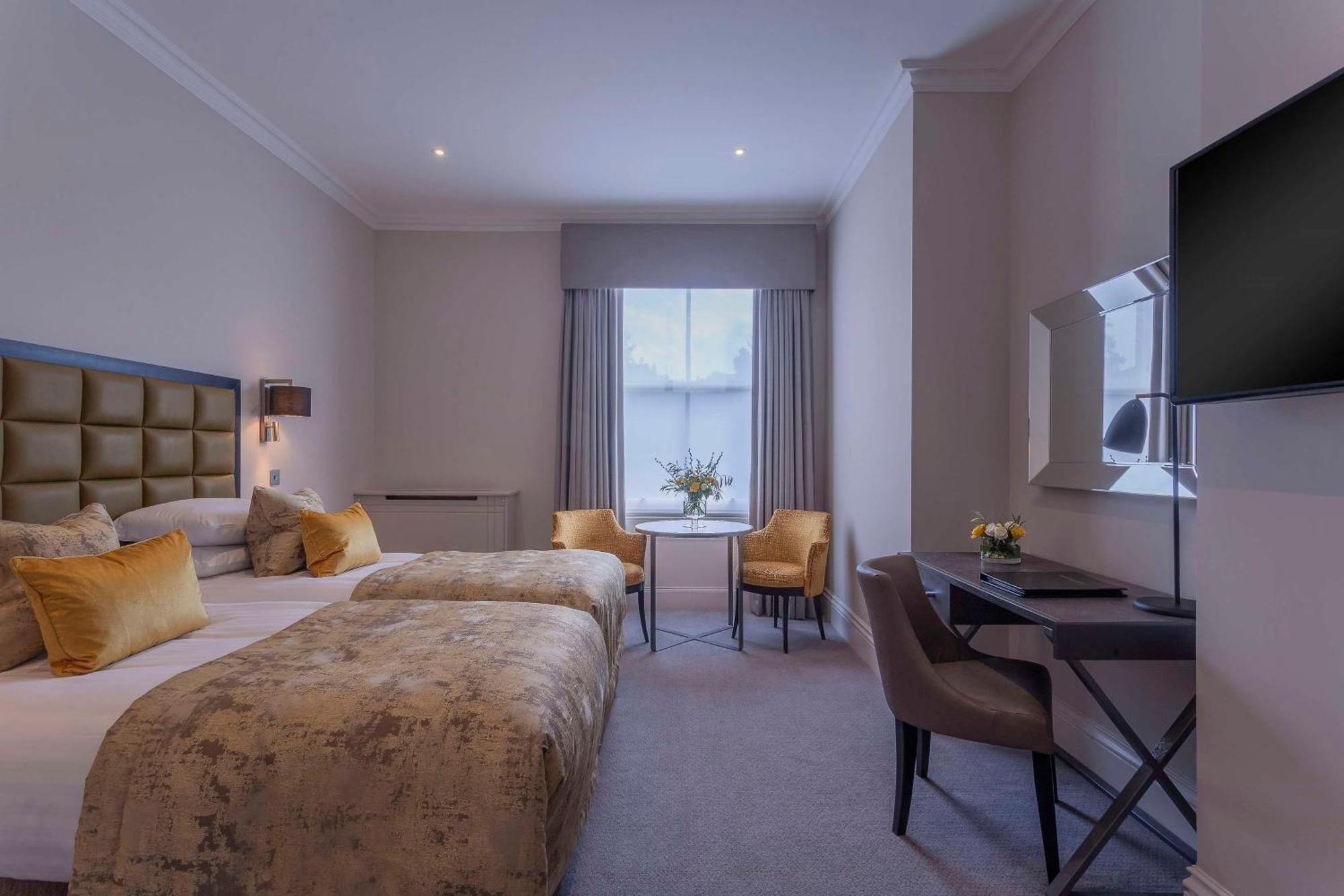 Oatlands Park Hotel Weybridge Εξωτερικό φωτογραφία