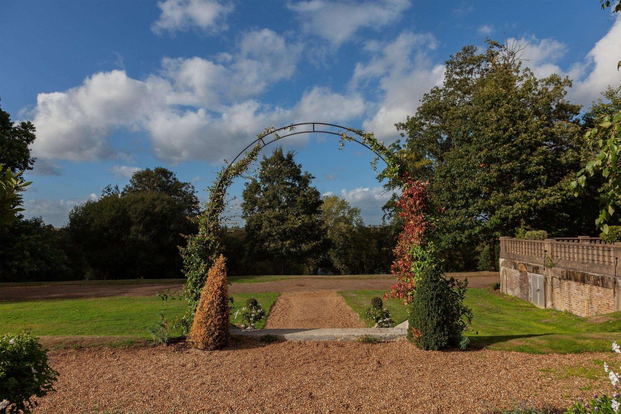 Oatlands Park Hotel Weybridge Εξωτερικό φωτογραφία