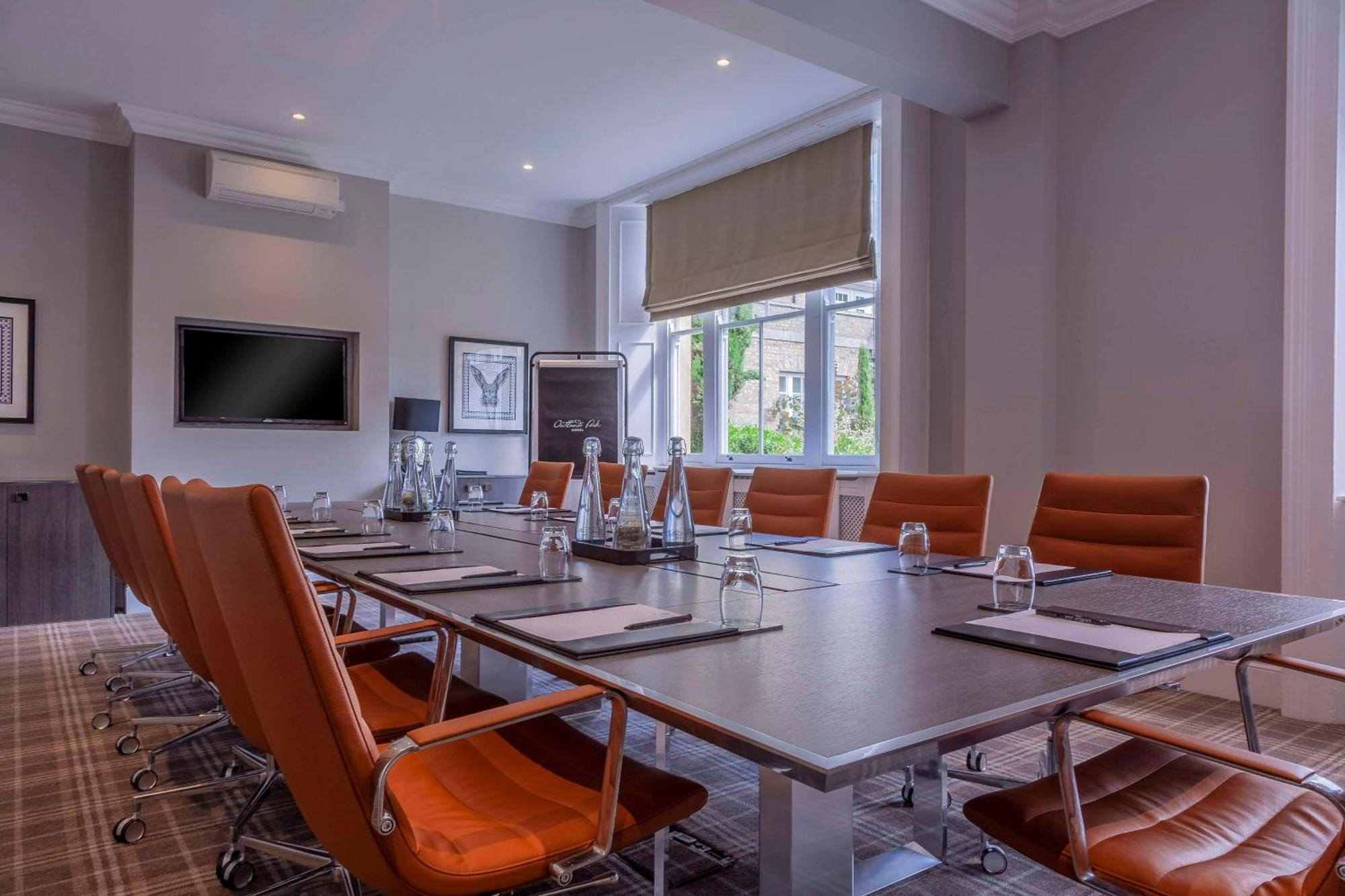 Oatlands Park Hotel Weybridge Εξωτερικό φωτογραφία